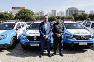 Distribuidora investigada por ligação com PCC tem contrato de R$ 168,8 milhões para abastecer frota da PM do RJ