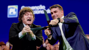 Mais que ataque pessoal, gesto de Milei revela disputa internacional pela eleição brasileira
