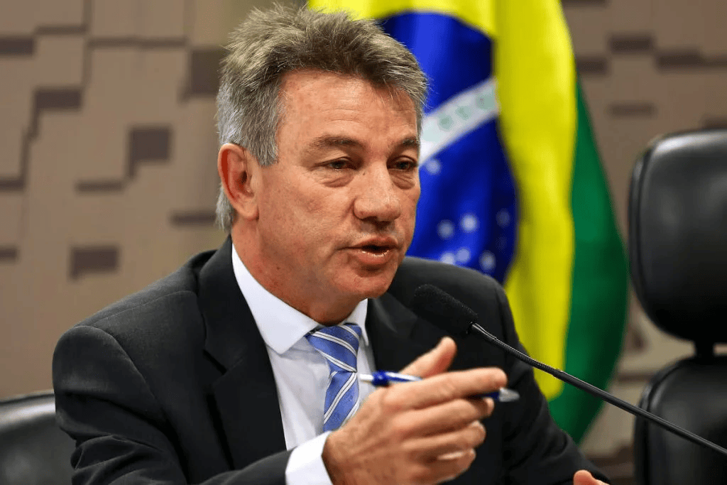 TSE nega recursos e mantém cassação de governador de Roraima