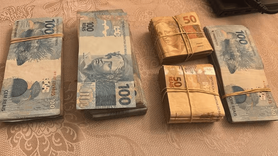 PF mira em aliados de Sóstenes e faz operação para investigar aluguel de carros com verba parlamentar da Câmara