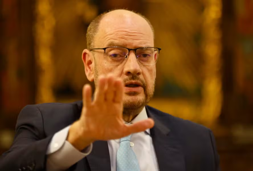 Ricardo Couto começa a reduzir secretarias; confira as mudanças