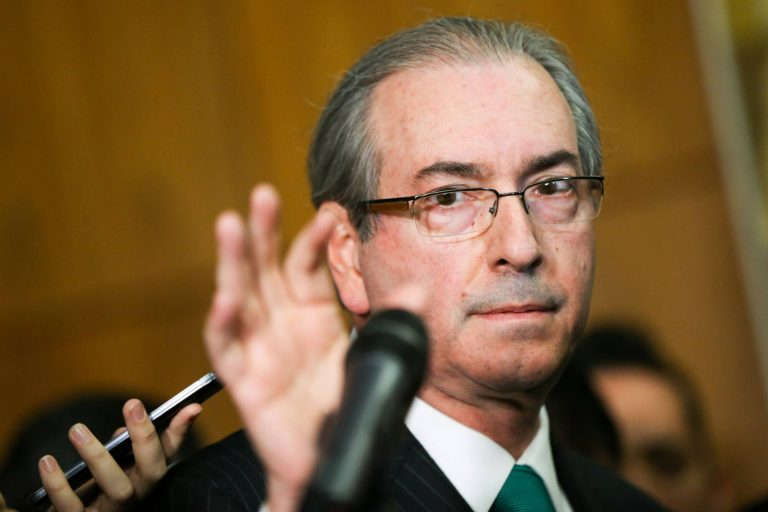 Eduardo Cunha é denunciado à Justiça Eleitoral por abuso de poder
