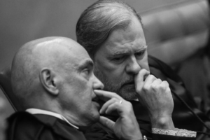 Moraes e Toffoli não podem votar no dia 15