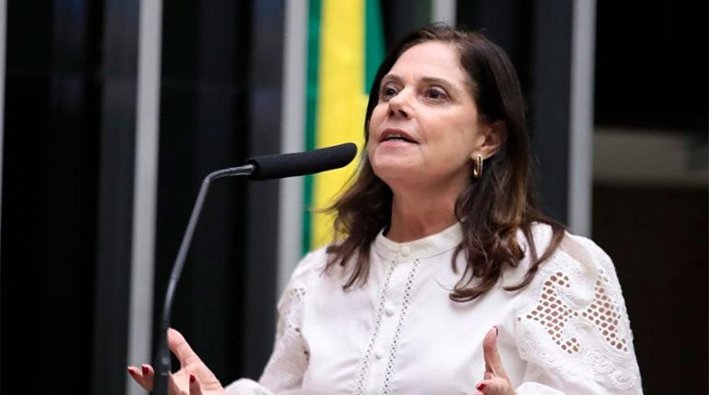 Filha da deputada federal Soraya Santos (PL) estava com os R$ 600 mil apreendidos pela PF em Niterói; defesa diz que dinheiro é de empresa da família